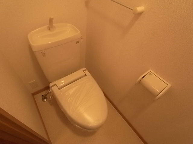 神戸市須磨区大田町６丁目のアパートのトイレ|トイレ