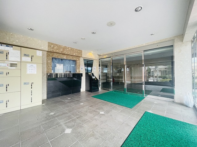 【エントランス】 | ロマネスク春日弥生