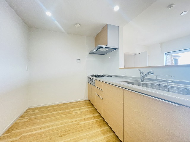 【キッチン】 | ロマネスク春日弥生