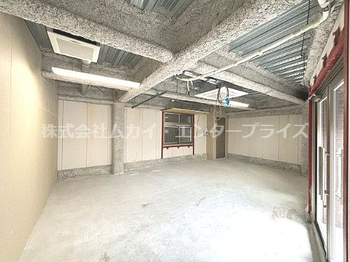 ユイットナニボウ