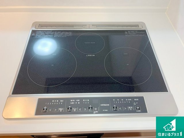 大津市中庄　未入居の設備|火を使わないので、安心なＩＨコンロ！でこぼこが無い構造なので、掃除もしやすく清潔に保てます！