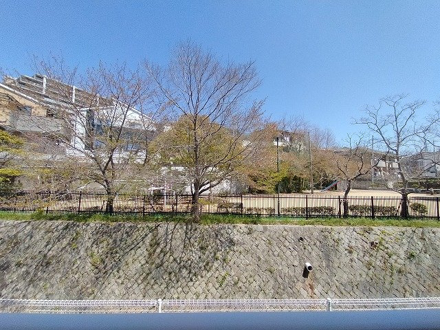 神戸市須磨区妙法寺字池ノ中のアパートの展望|眺望