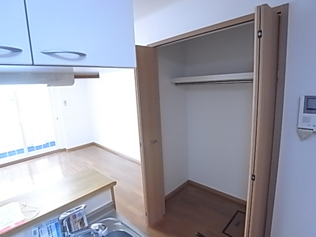 神戸市須磨区妙法寺字池ノ中のアパートの収納|クローゼット