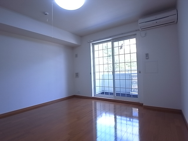 神戸市須磨区妙法寺字池ノ中のアパートの内装|室内