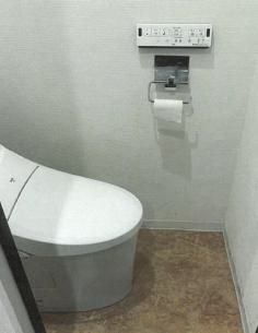 日興池袋ビル（旧 トウセン池袋ビル）のトイレ