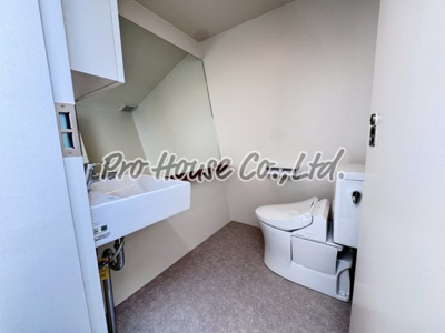 【トイレ】 | 芝久保町5丁目貸家 | 2階のお手洗いです