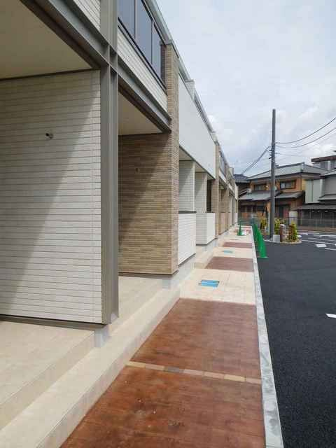ラディアントＡ　　刈谷市近郊の賃貸はクラスホームのエントランス