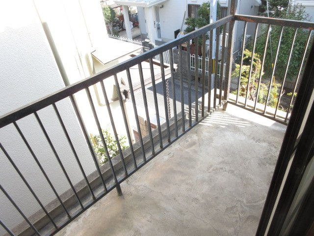 【バルコニー】