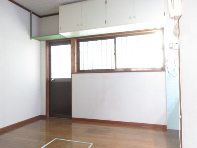 【居間・リビング】