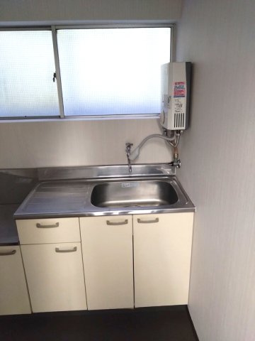松岡ビルのキッチン