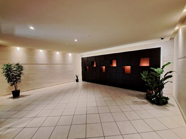 アーバングリーン甲子園のロビー|駐輪場