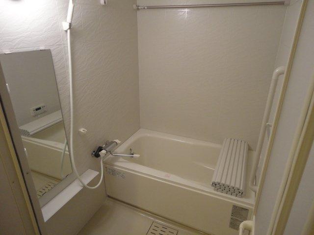 ヴァンベールの浴室|バス