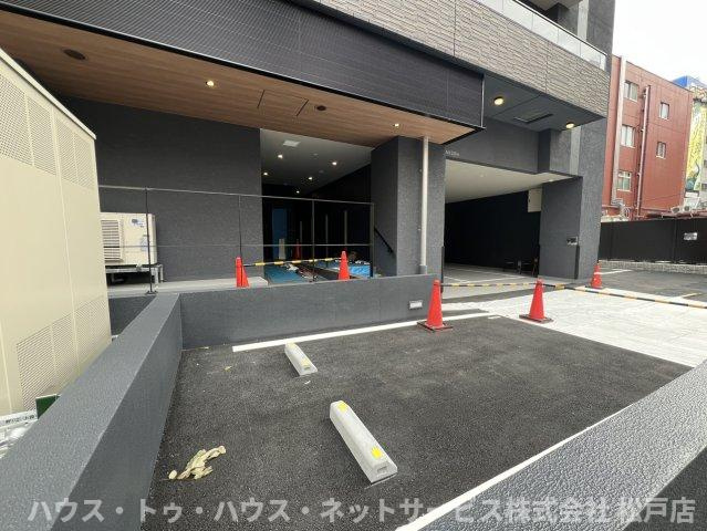 ザ・パークハウス松戸本町の駐車場