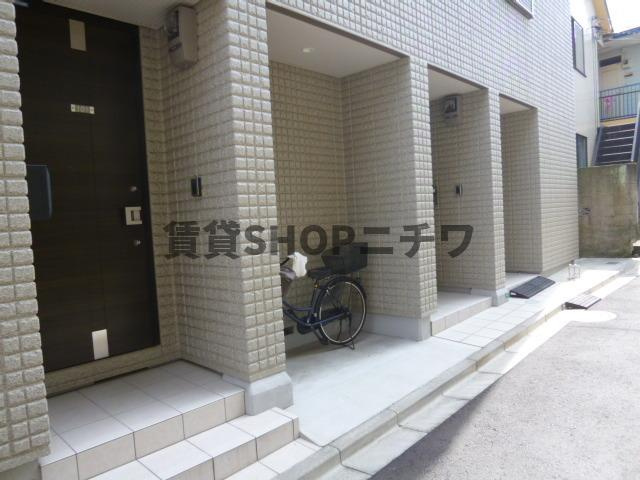 Ｅｌｓｉａのエントランス|★入口は１階です★