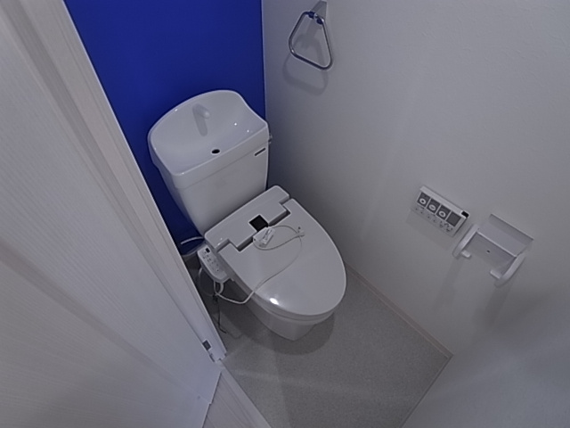 神戸市長田区菅原通５丁目の賃貸マンションのトイレ