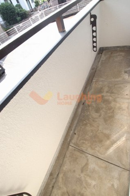 【バルコニー】 | ウイングビル | バルコニーからの眺めを楽しみながら食事をしませんか