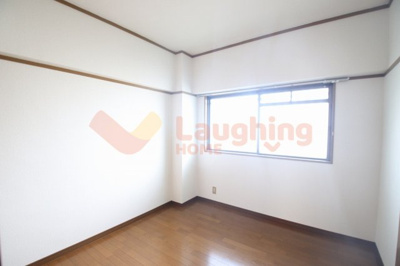 【内装】 | ウイングビル | 明るい室内です