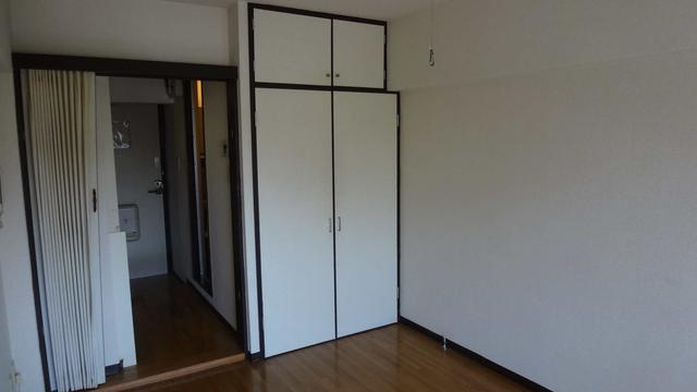 アメニティ高坂の内装