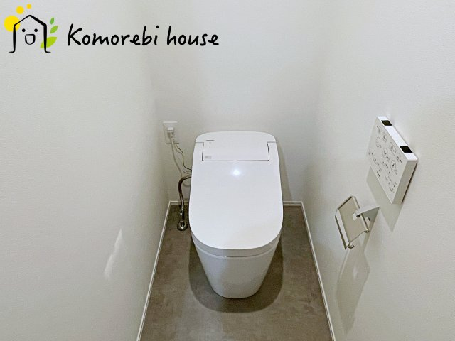 上尾市井戸木　新築一戸建て　のトイレ|落ち着いたトイレです