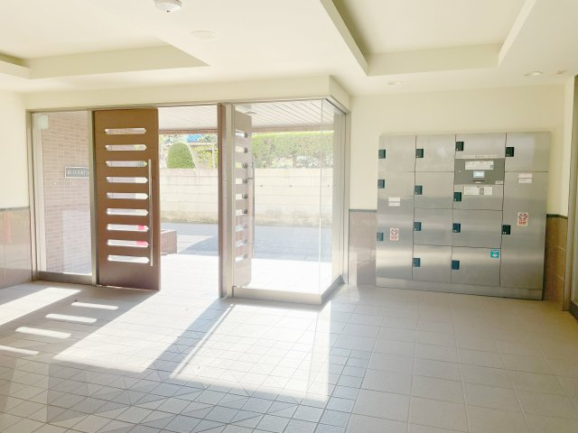 太田市飯田町　アイディーコート太田　10階　中央小・東中の設備|宅配ボックスもあるので外出時も安心♪