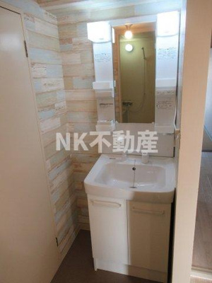 【洗面所】 | 第2東大阪村橋マンション（瓢箪山賃貸） | 独立洗面台、小物を置くことができて便利です