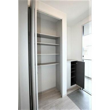 熊本市東区長嶺東５丁目のアパートの収納