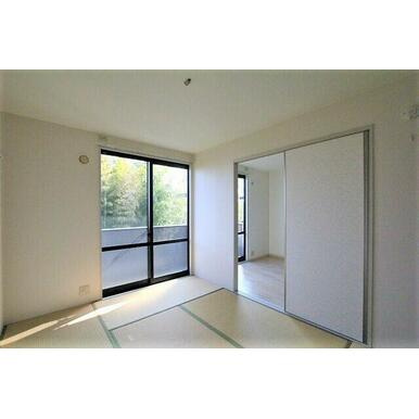 熊本市東区長嶺東５丁目のアパートの和室