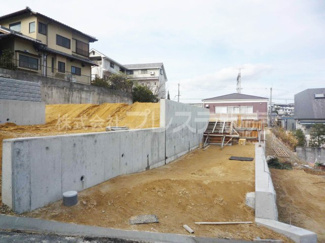 【外観】 | 現地写真（宅地の造成工事中に撮影したものです）※現地に係員は常駐しておりません。
