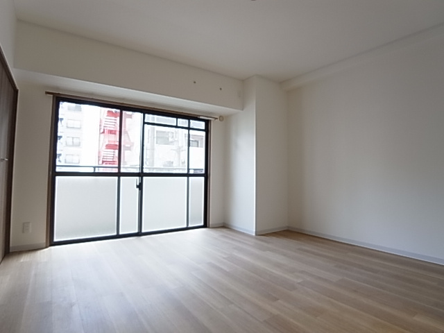 神戸市兵庫区新開地４丁目の賃貸マンション