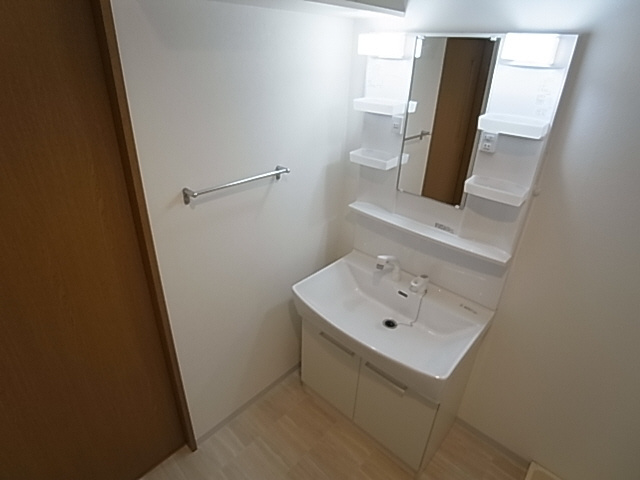 神戸市兵庫区新開地４丁目の賃貸マンションの洗面所|シャンプードレッサー