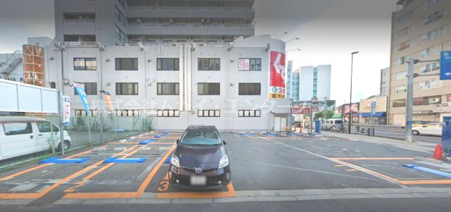 エクステンドビルの周辺