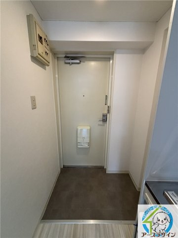 ＭＴビルの玄関