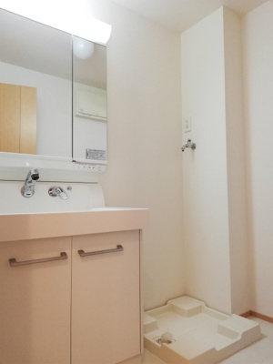 【洗面所】 | イエロー アイリスＢ