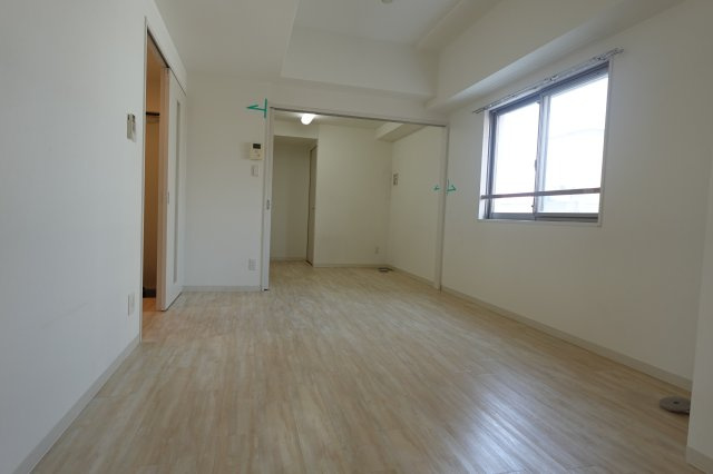 【居間・リビング】 | サラベルナール夕陽丘