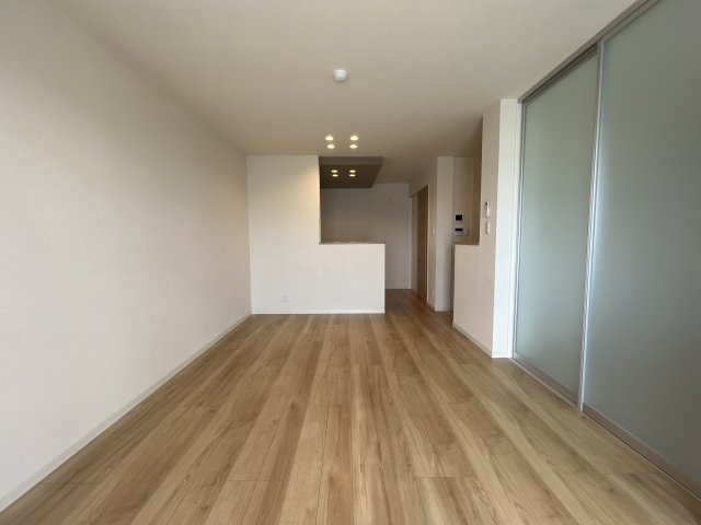 オカバ姫路網干シャーメゾンの居間・リビング