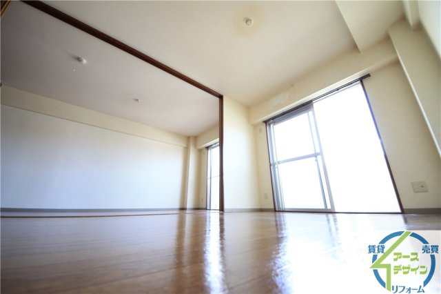 エートルウールーの居間・リビング|※類似部屋