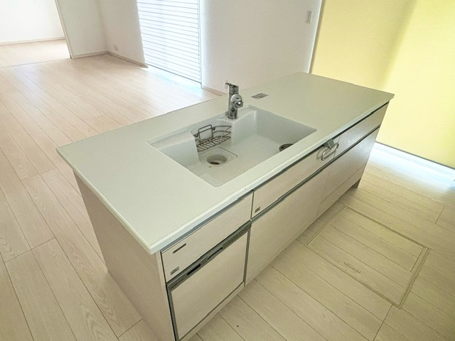 島田市向谷元町　中古戸建のキッチン