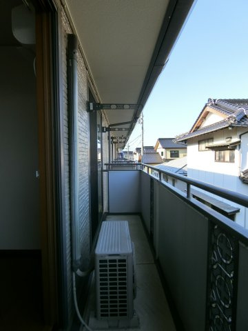 リバーポートあきA棟のバルコニー