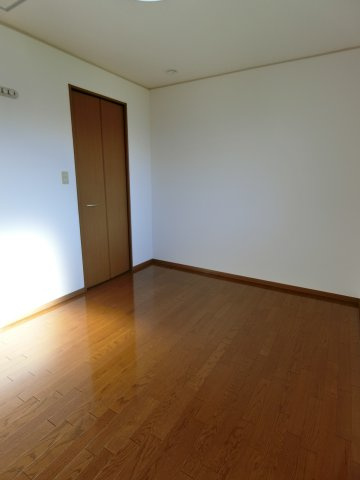 リバーポートあきA棟の洋室