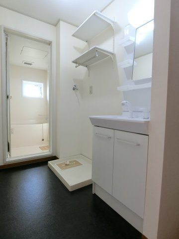 リバーポートあきA棟の洗面所