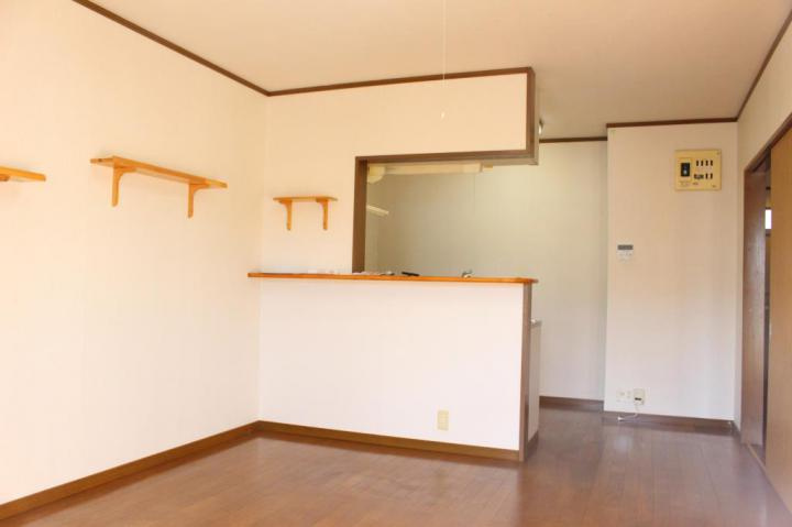 コーポラスかわのの居間・リビング