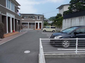 【駐車場】 | ベルコリーヌ・Ｎ　Ⅰ | 車をお持ちの方に嬉しい駐車場付きの物件です