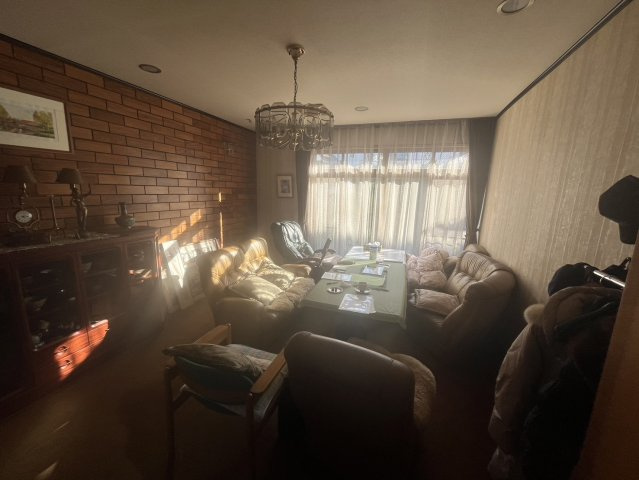 中山台一丁目の居間・リビング