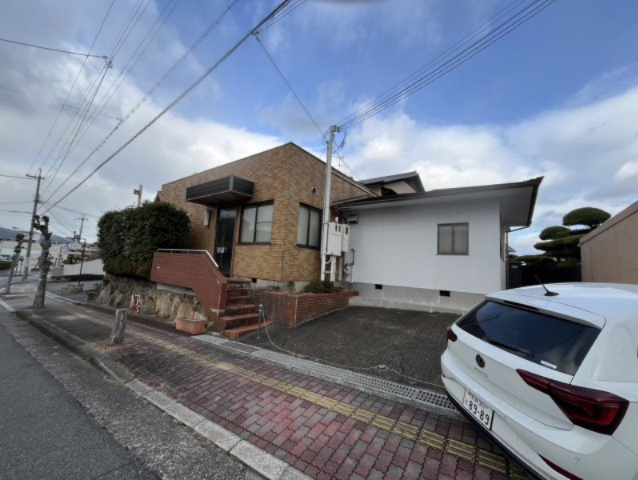 中山台一丁目の前面道路含む現地写真