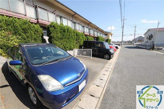 ファニータウン池内の駐車場