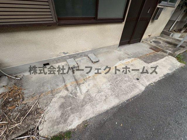 須山町平家　賃貸　の駐車場|駐車場です