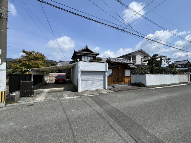 田中東町戸建ての前面道路含む現地写真