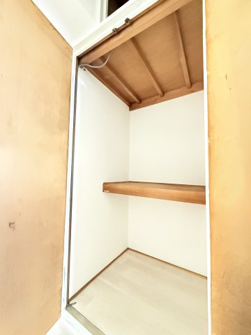 日商岩井京橋ハイツの収納