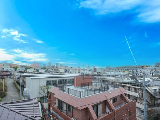 ライオンズヒルズ参宮橋の展望