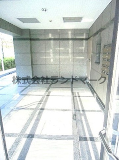 【エントランス】